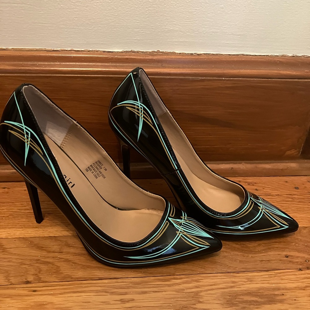 Retro rockabilly Madden Girl pinstriped heels